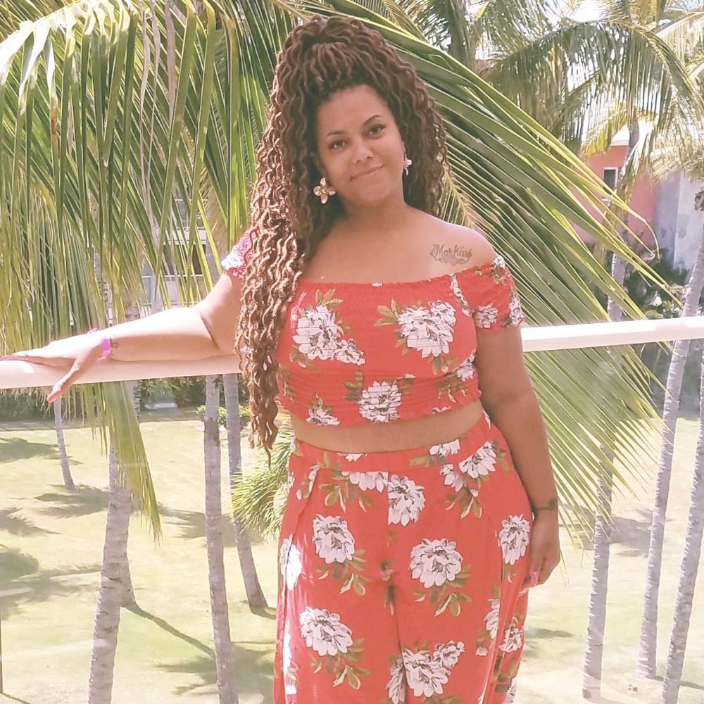 Meet your Posher, Amber